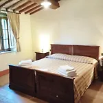 Castellare Villa Chiusdino