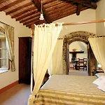 Castellare Villa Chiusdino